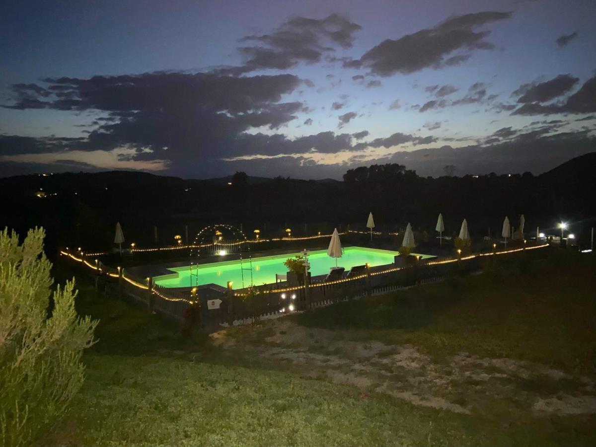 Bed And Breakfast Casale Del Sole Castellina Marittima Exterior foto